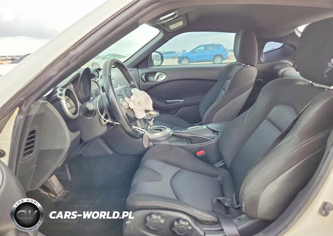 2011 Nissan 370Z Base VIN:JN1AZ4EH1BM550855 - 7
