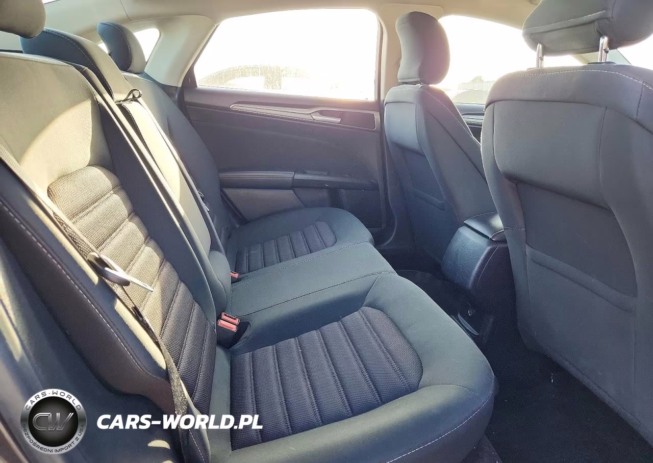 2018 Ford Fusion Se VIN:3FA6P0HD7JR189265 - 10