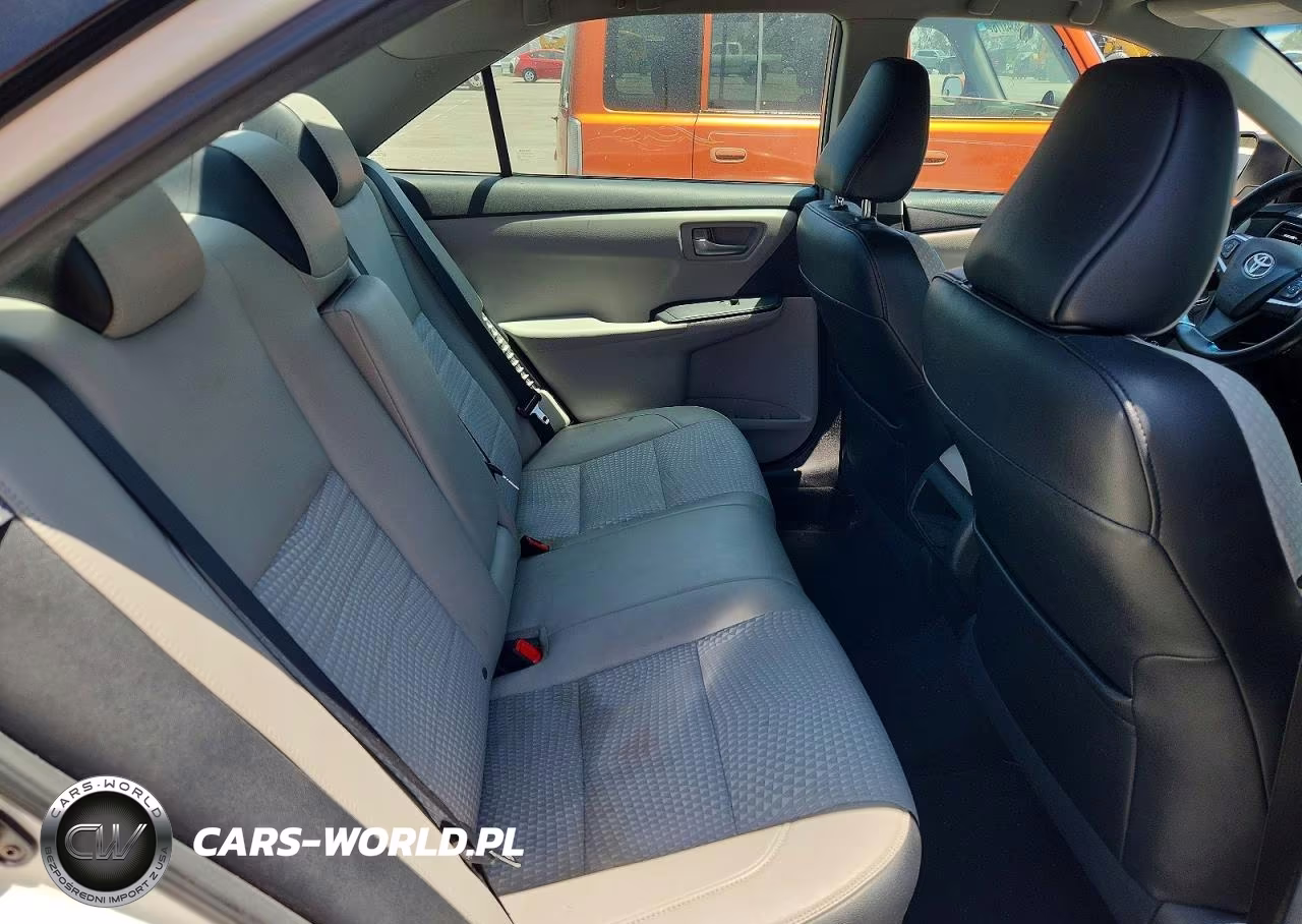 2015 Toyota Camry Hybrid Se VIN:4T1BD1FK1FU159988 - 10