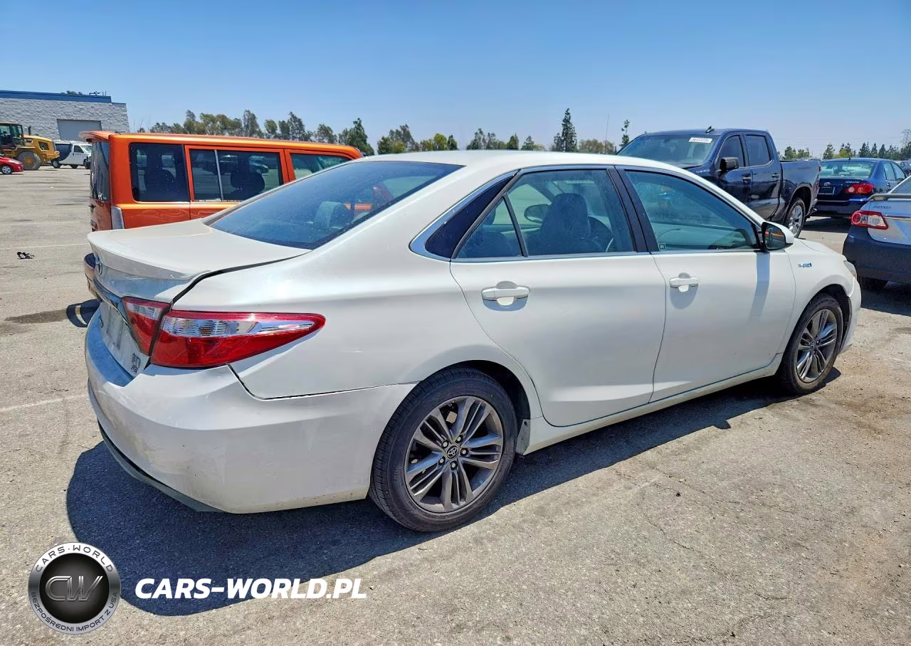 2015 Toyota Camry Hybrid Se VIN:4T1BD1FK1FU159988 - 3