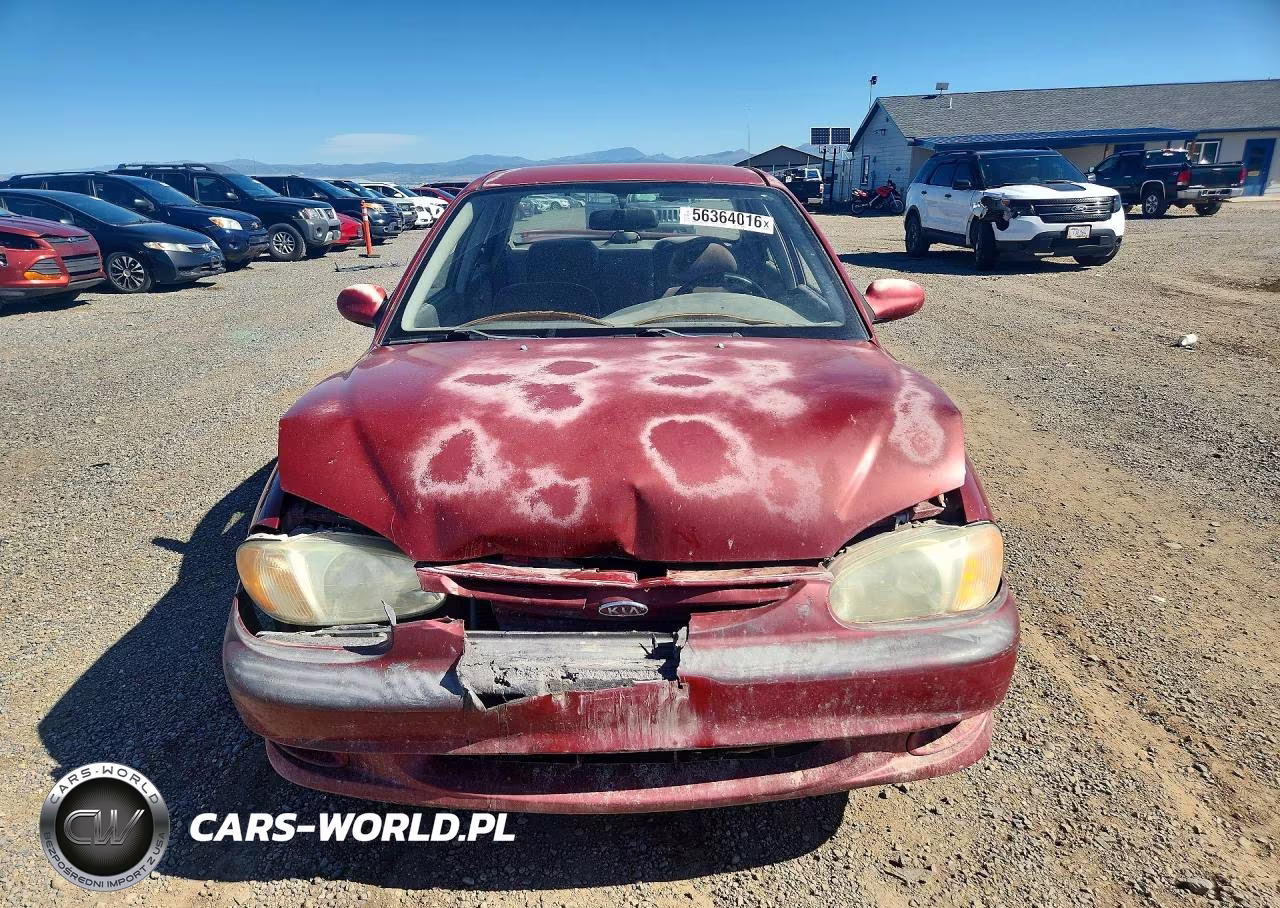 2000 Kia Sephia Base VIN:KNAFB1211Y5882677 - 5