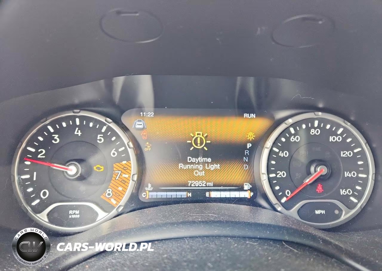 2022 Jeep Renegade Altitude VIN:ZACNJDE10NPN52415 - 9