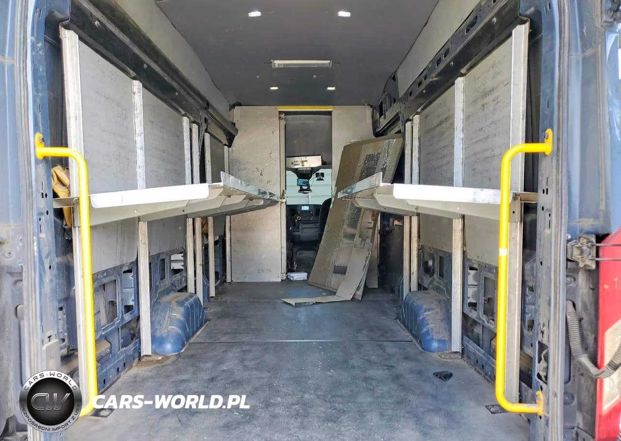 2020 Ford Transit T-250 VIN:1FTBR3X84LKB13664 - 10