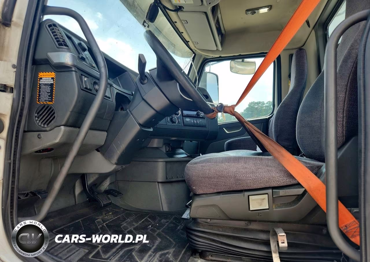 2019 Volvo Vnr - Semi Truck VIN:4V4WC9EH1KN219208 - 5