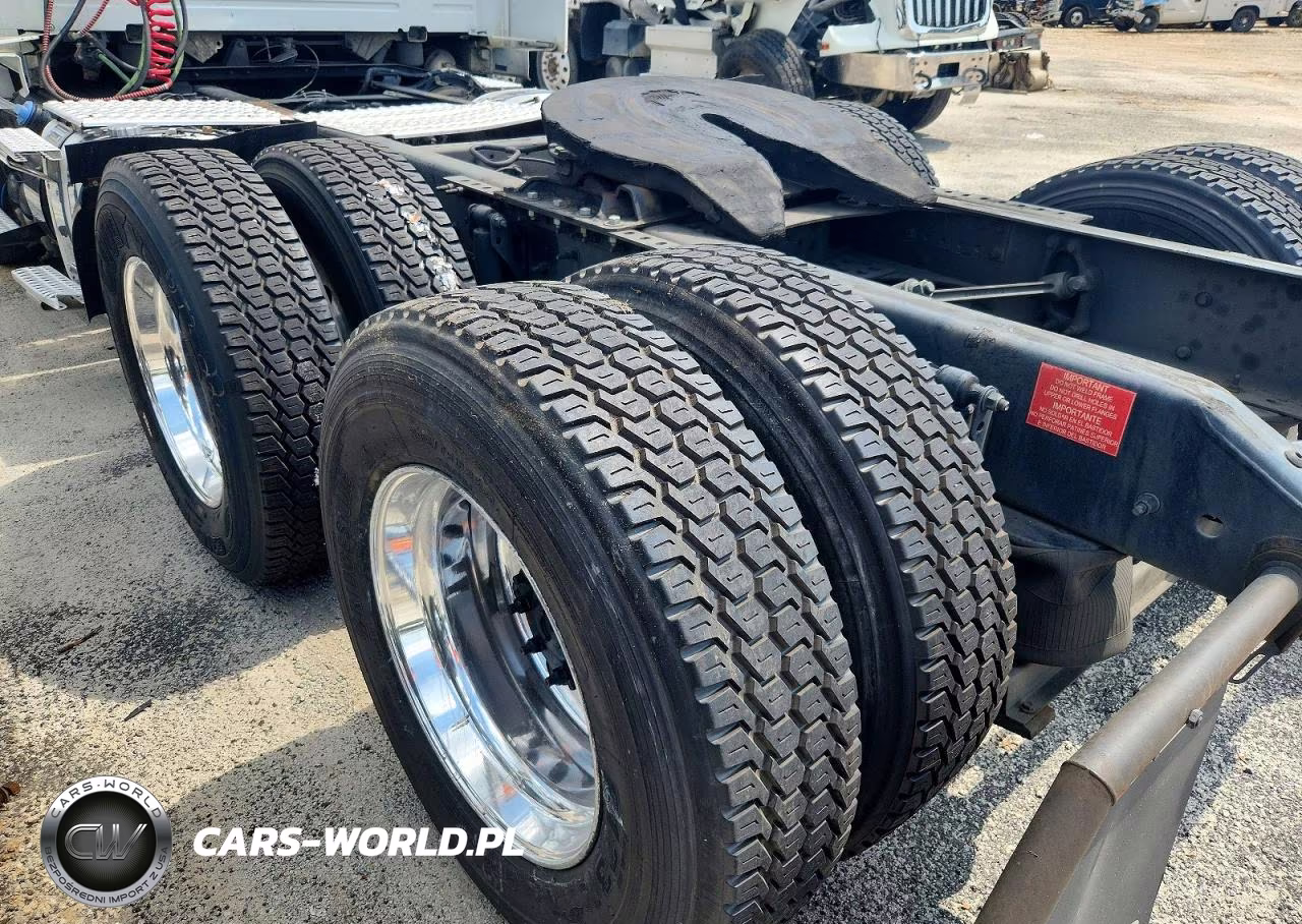 2019 Volvo Vnr - Semi Truck VIN:4V4WC9EH1KN219208 - 9