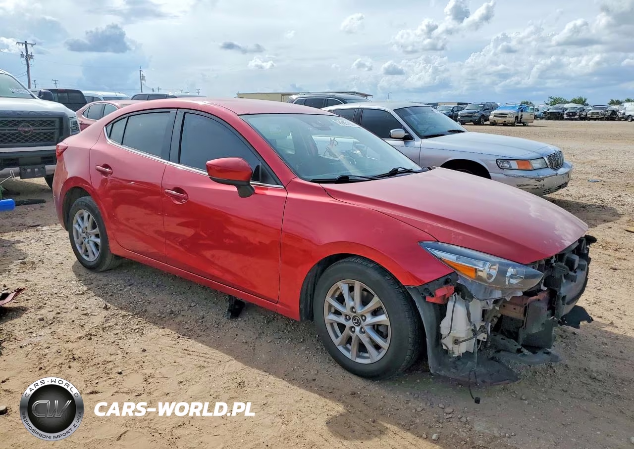 2018 Mazda 3 Sport VIN:3MZBN1U78JM261752 - 4