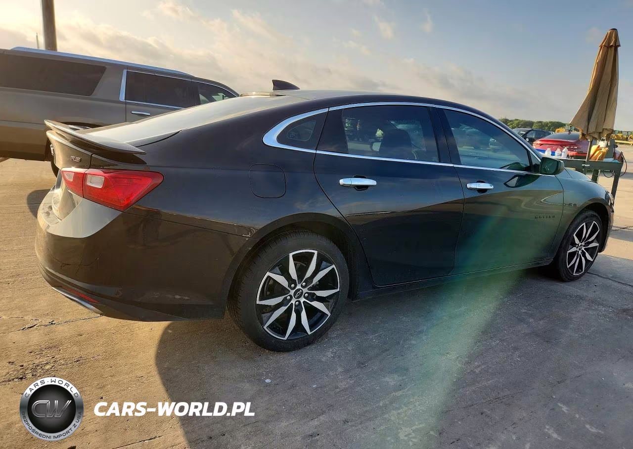 2023 Chevrolet Malibu Rs VIN:1G1ZG5ST1PF120199 - 3