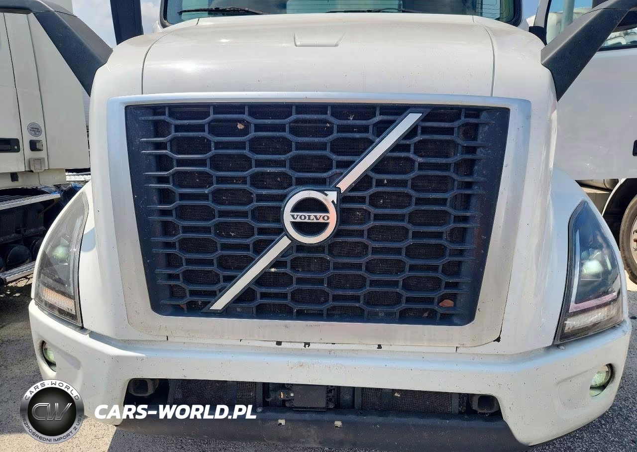 2020 Volvo Vnr - Semi Truck VIN:4V4WC9EH2LN243194 - 7