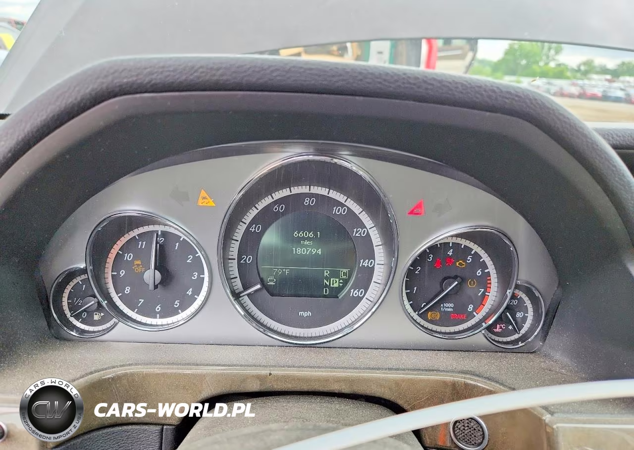 2010 Mercedes-Benz E 350 4Matic VIN:WDDHF8HB2AA114542 - 9