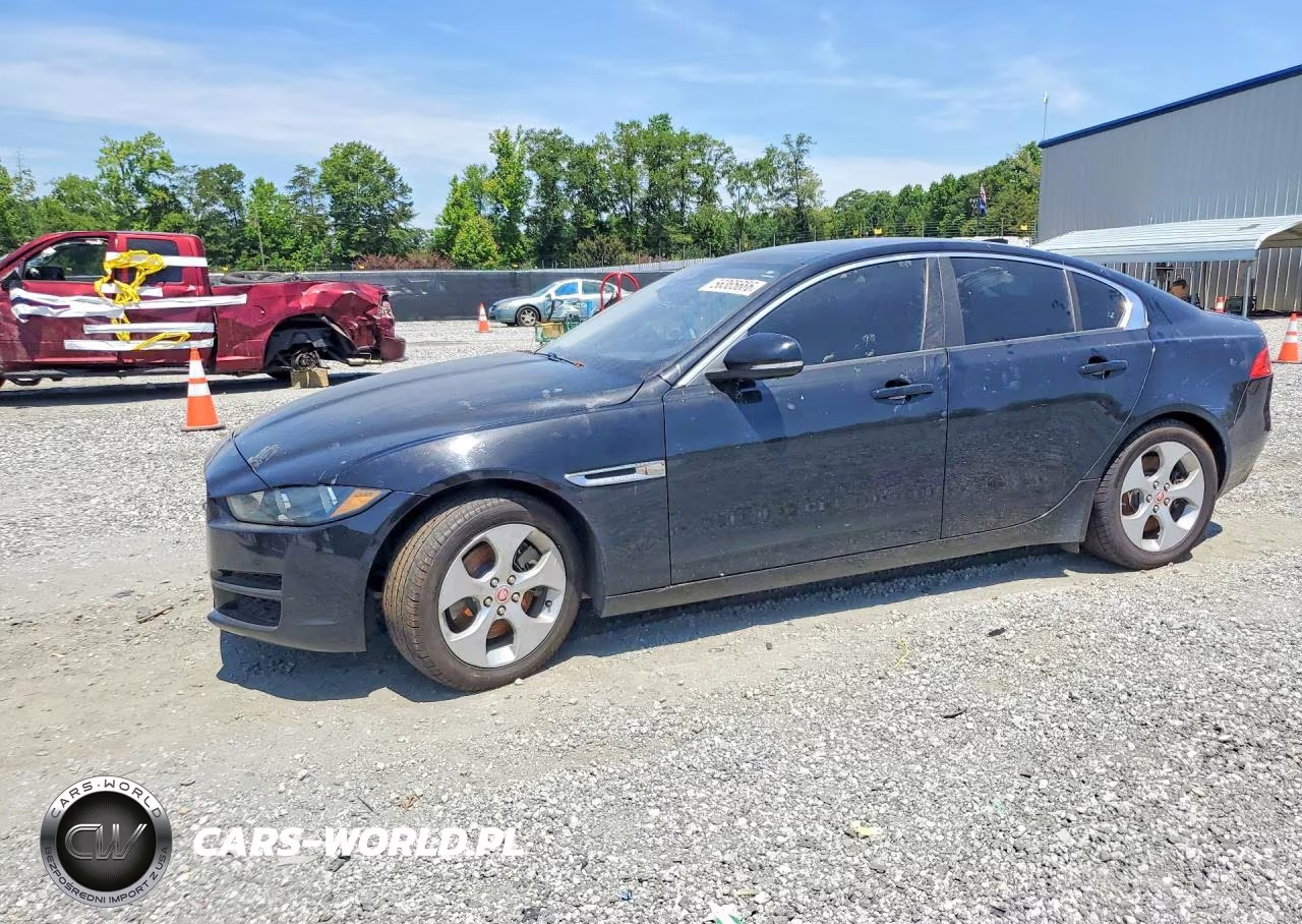 2017 Jaguar Xe