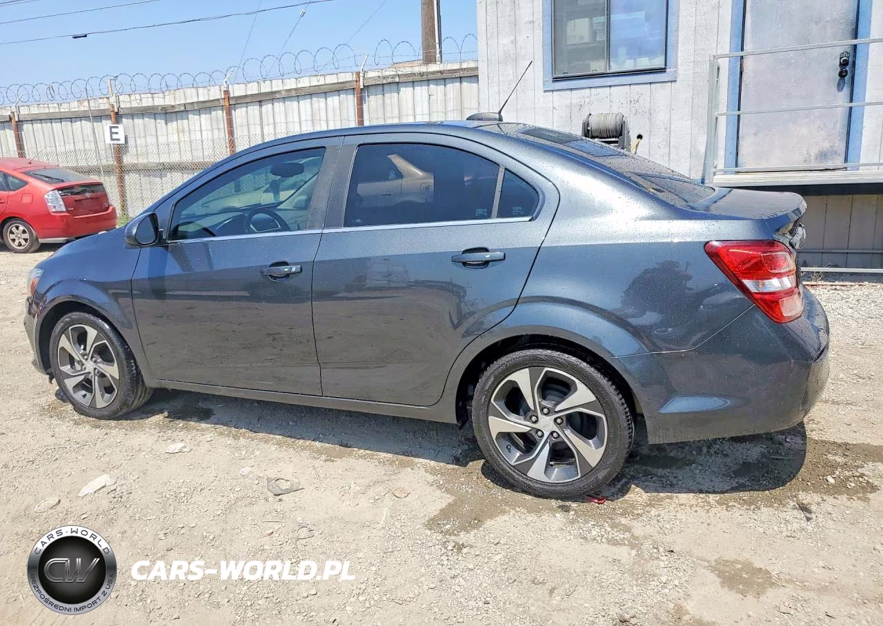 2017 Chevrolet Sonic Premier VIN:1G1JF5SB3H4134884 - 2