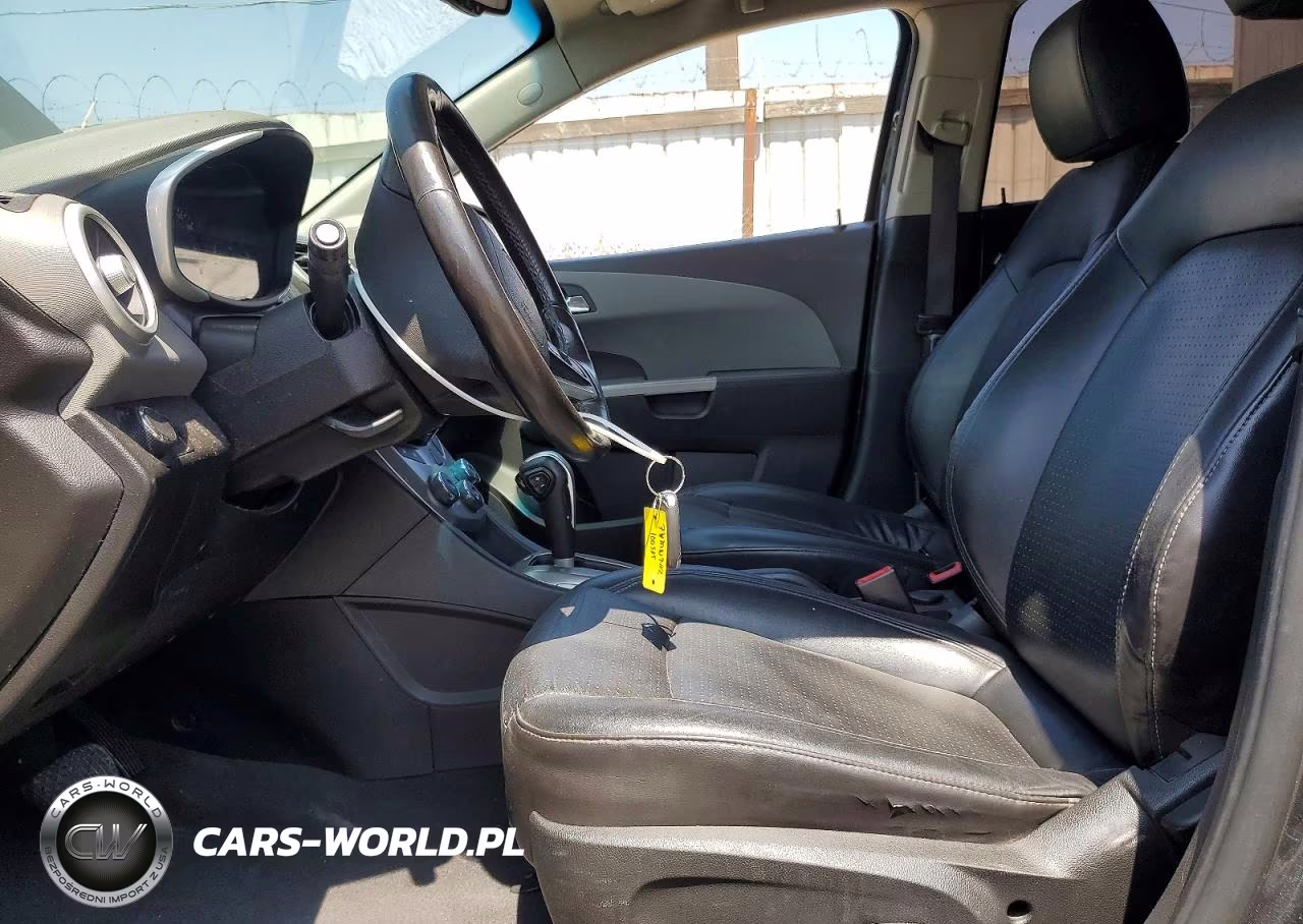2017 Chevrolet Sonic Premier VIN:1G1JF5SB3H4134884 - 7