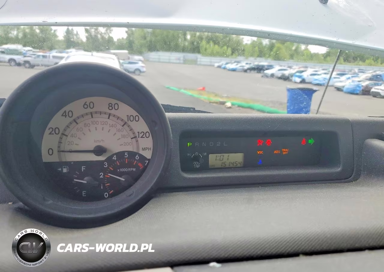2006 Toyota Scion Xb VIN:JTLKT324964081782 - 9