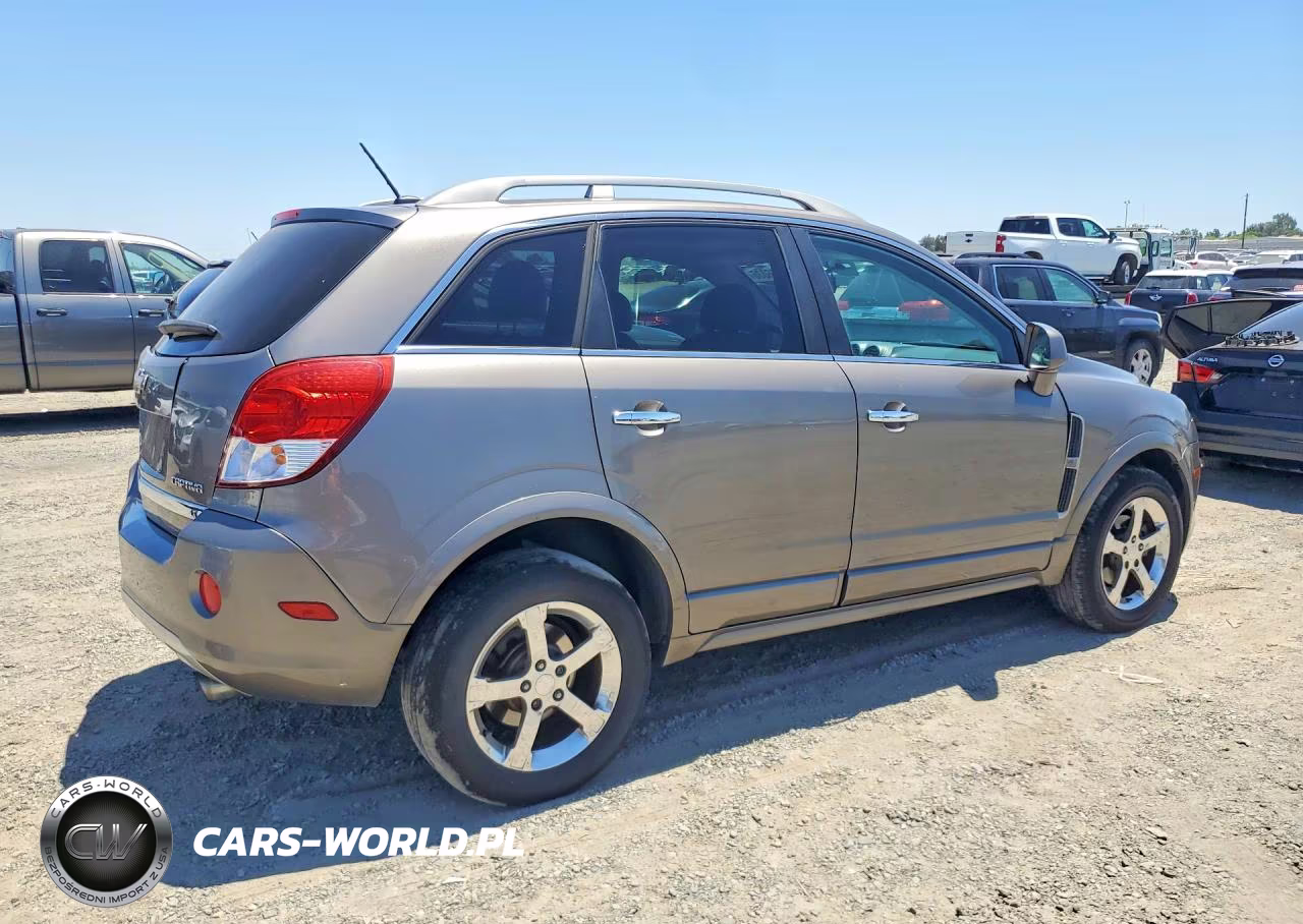 2012 Chevrolet Captiva Sport VIN:3GNAL3E51CS520746 - 3