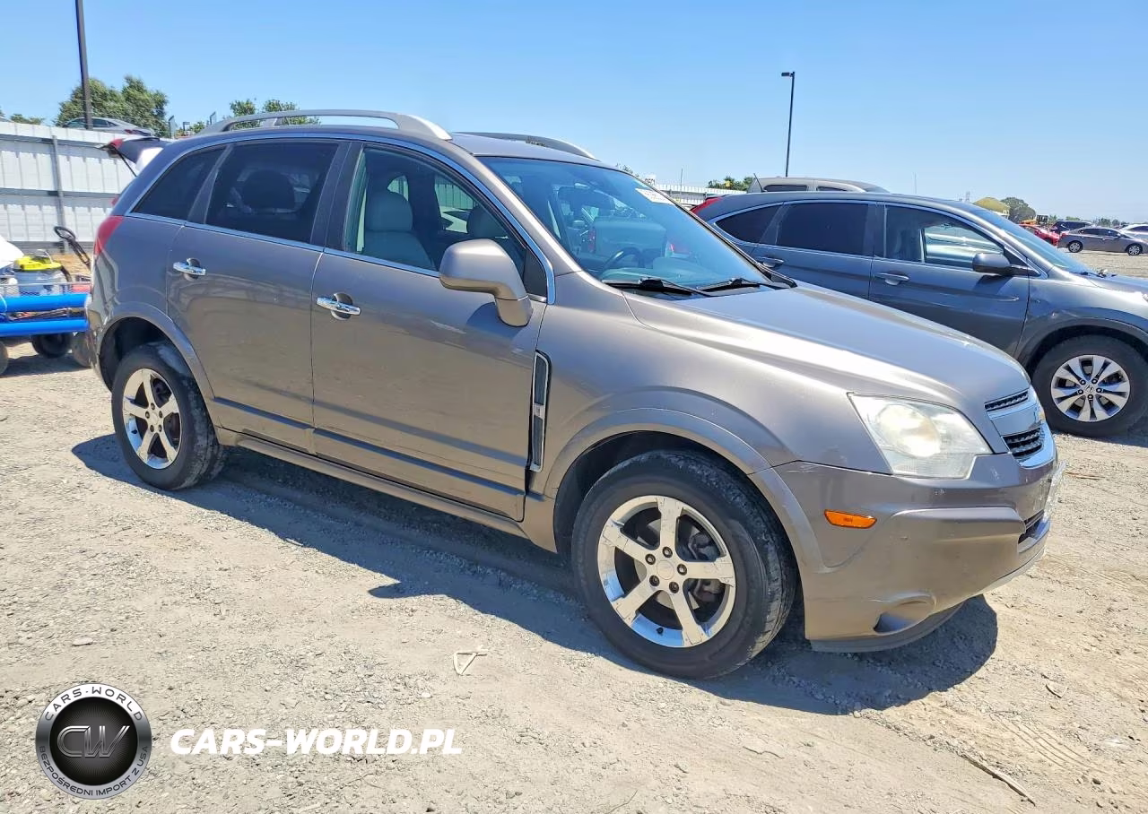 2012 Chevrolet Captiva Sport VIN:3GNAL3E51CS520746 - 4