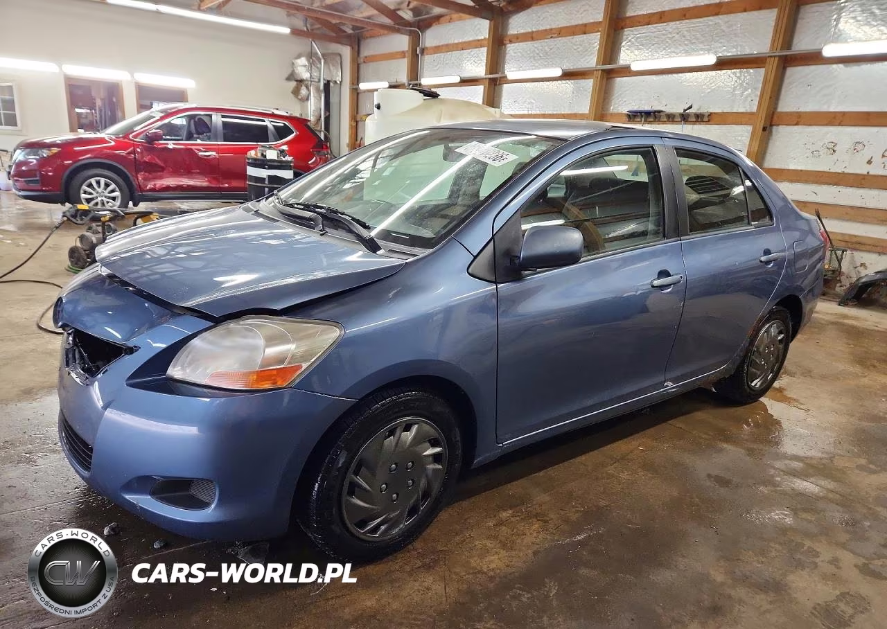 2009 Toyota Yaris Base