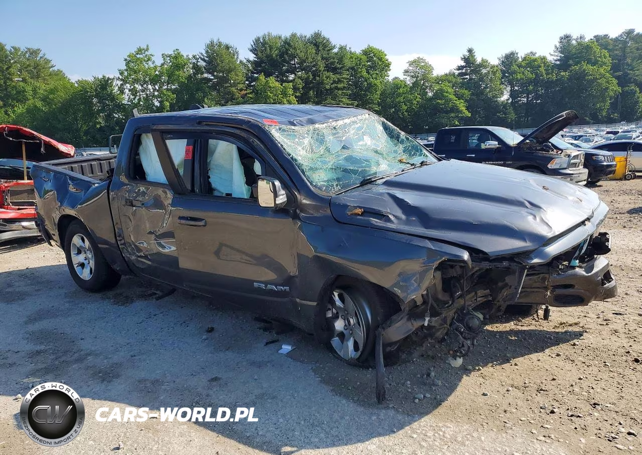 2019 Ram 1500 Big Horn VIN:1C6SRFFT1KN591648 - 4