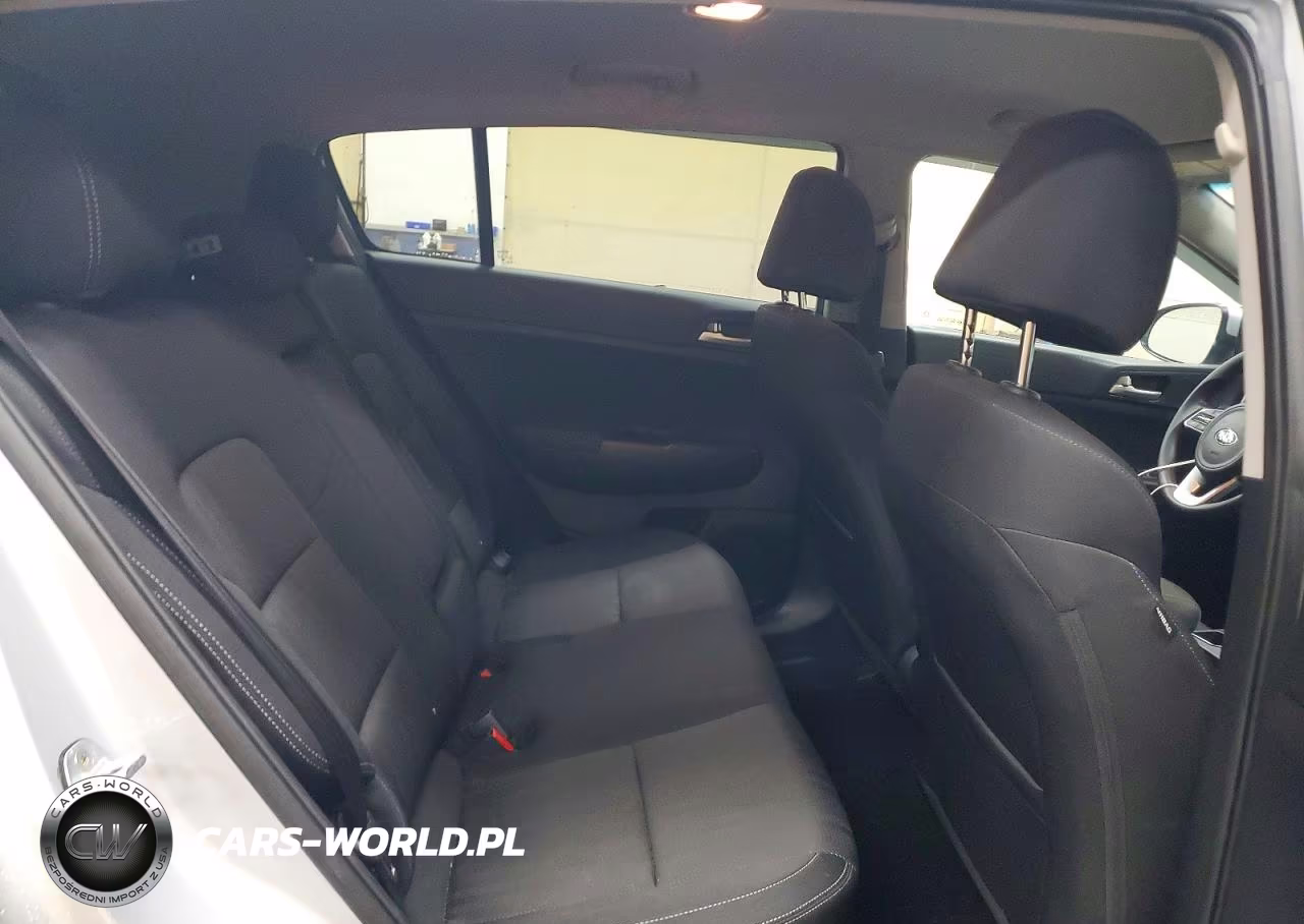 2020 Kia Sportage Lx VIN:KNDPM3AC4L7639247 - 11