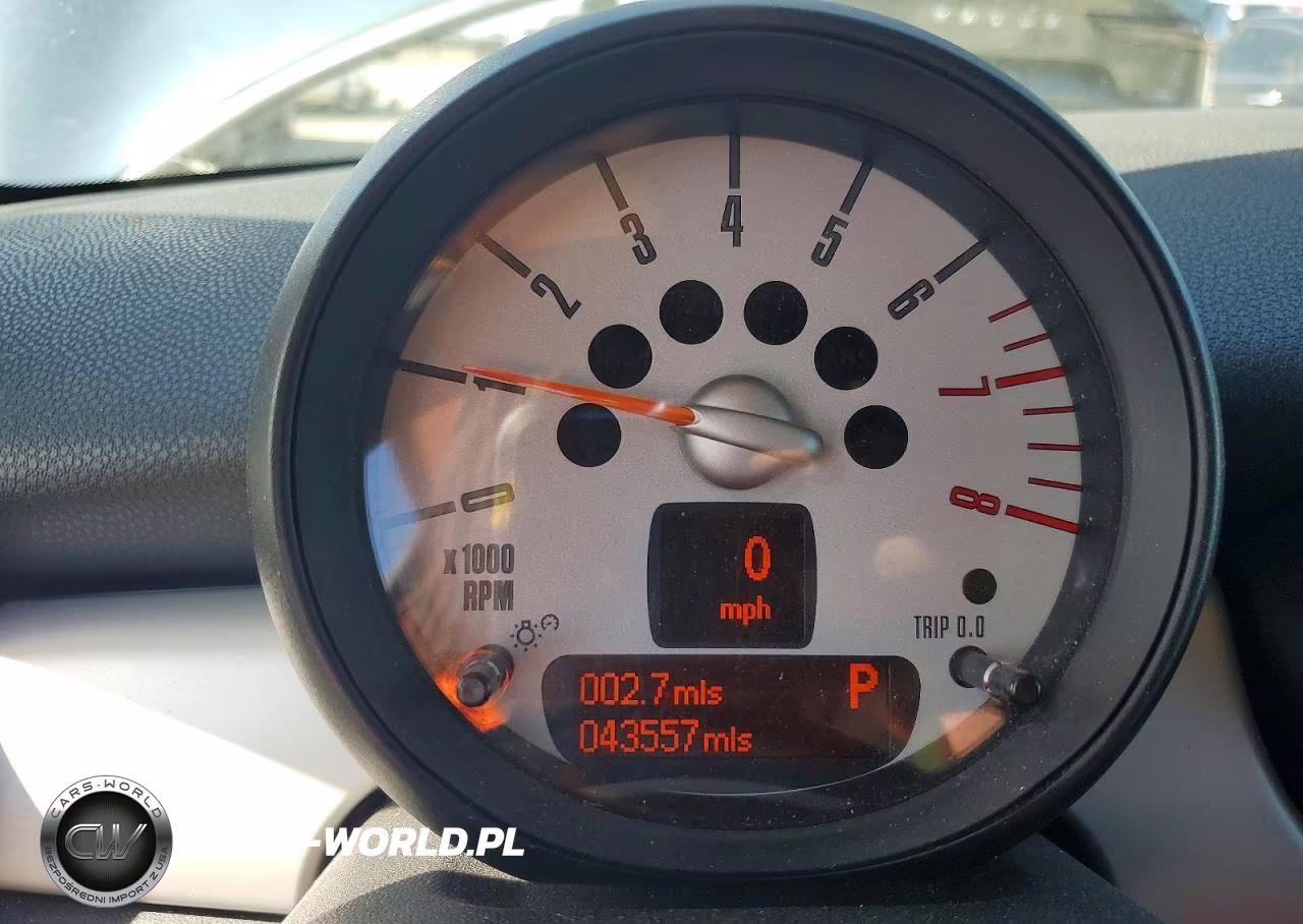 2011 Mini Cooper VIN:WMWSU3C51BT097634 - 9