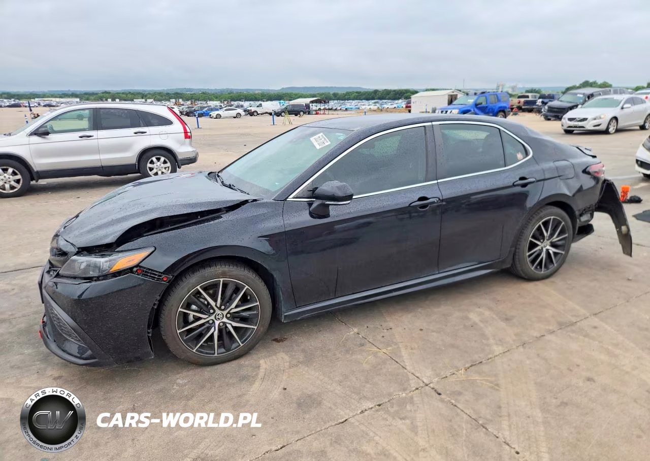 2024 Toyota Camry Se – zdjęcie 1 z 12