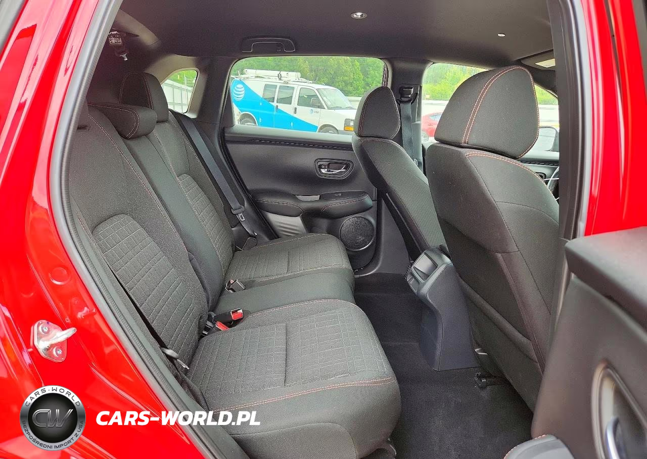 2026 Honda Hr-V Sport VIN:3CZRZ1H5XTM702938 - 10
