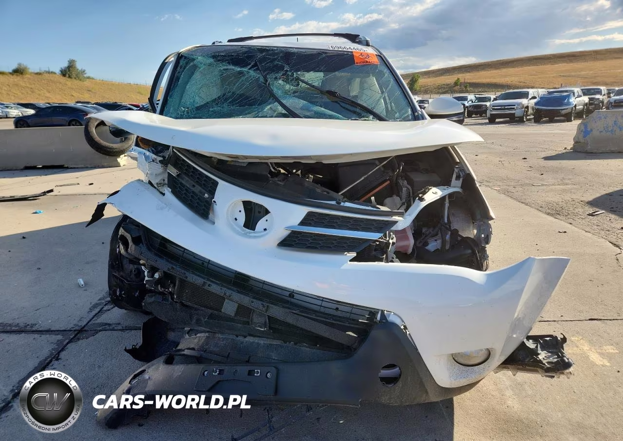 2015 Toyota Rav4 Xle VIN:JTMRFREV1FD138579 - 5