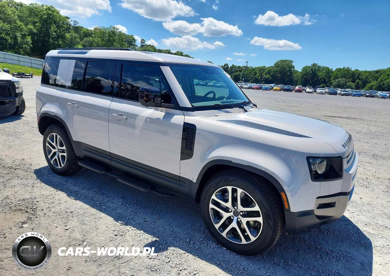2026 Land Rover Defender 110 S VIN:SALEJ7EX3T2506246 - 4