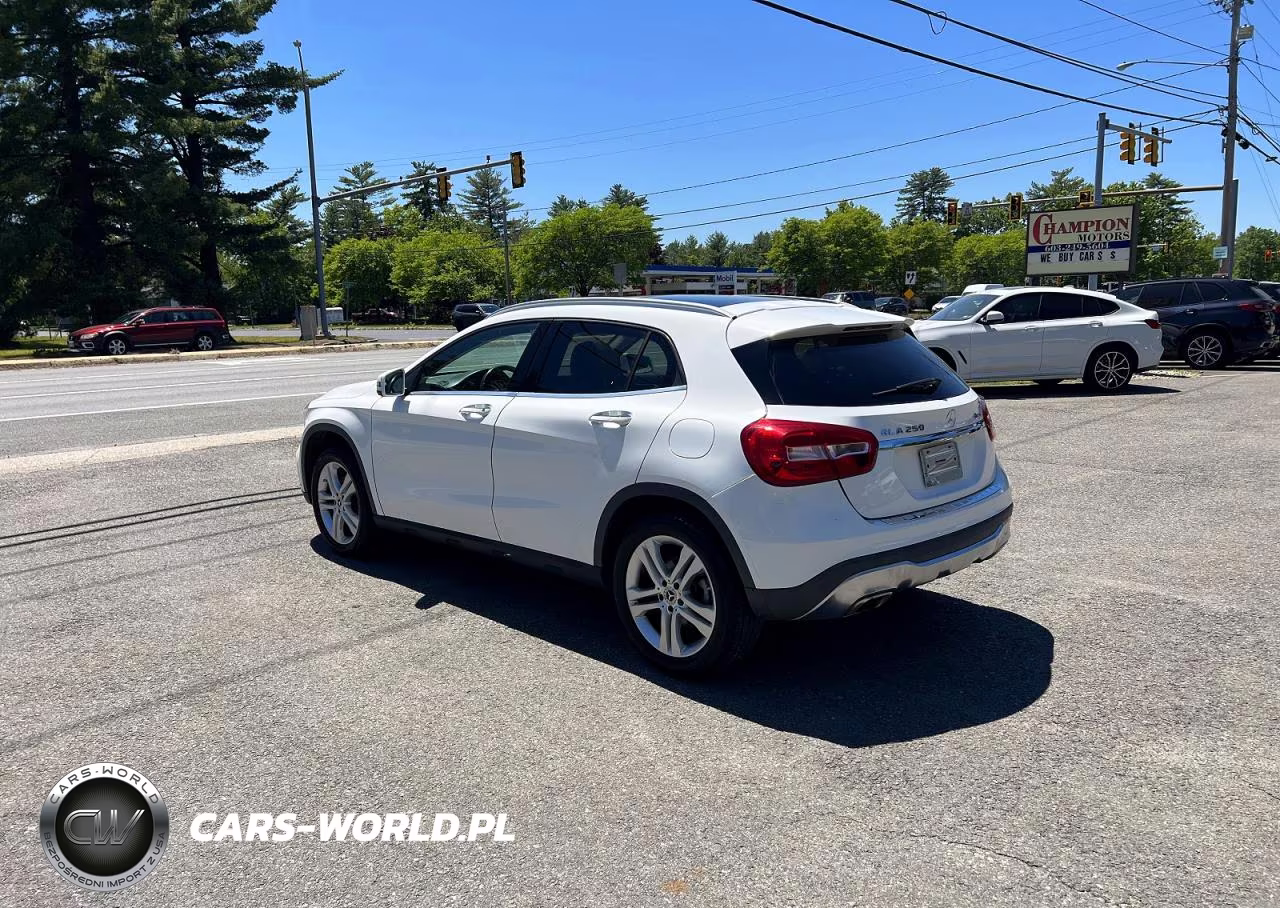 2018 Mercedes-Benz Gla 250 4Matic VIN:WDCTG4GB9JJ505418 - 3
