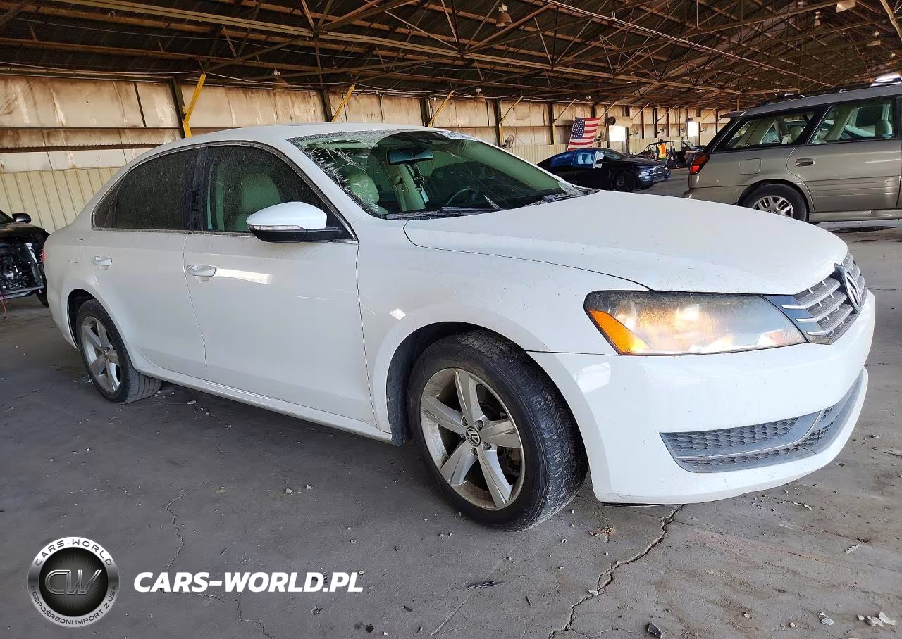 2012 Volkswagen Passat Se VIN:1VWBN7A32CC042827 - 4
