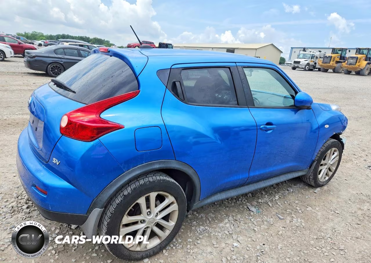 2011 Nissan Juke S VIN:JN8AF5MR7BT001192 - 3