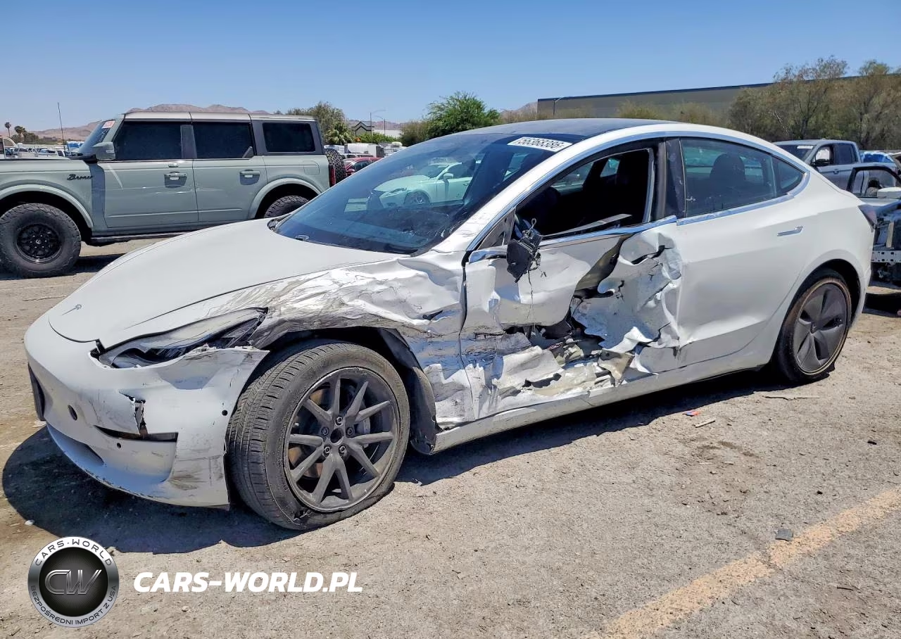 2020 Tesla Model 3 VIN:5YJ3E1EA1LF632503 - 1
