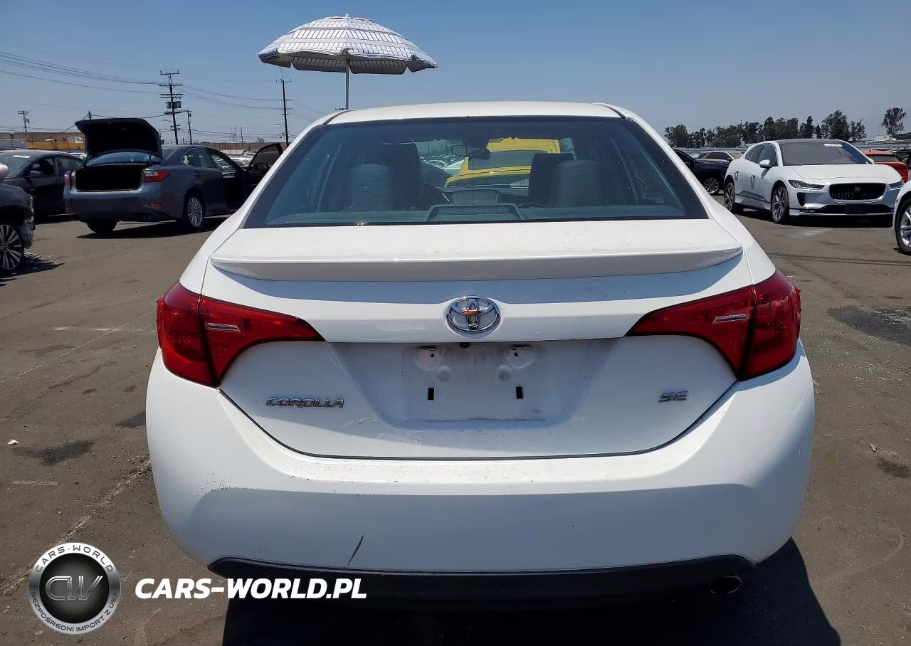 2017 Toyota Corolla Se VIN:5YFBURHE8HP687988 - 6