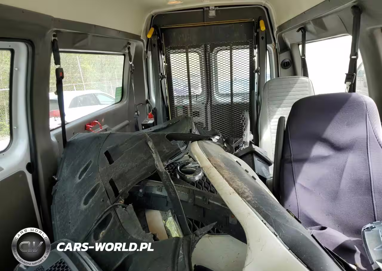 2013 Ford Econoline E150 Van VIN:1FTNE1EW8DDA56499 - 10