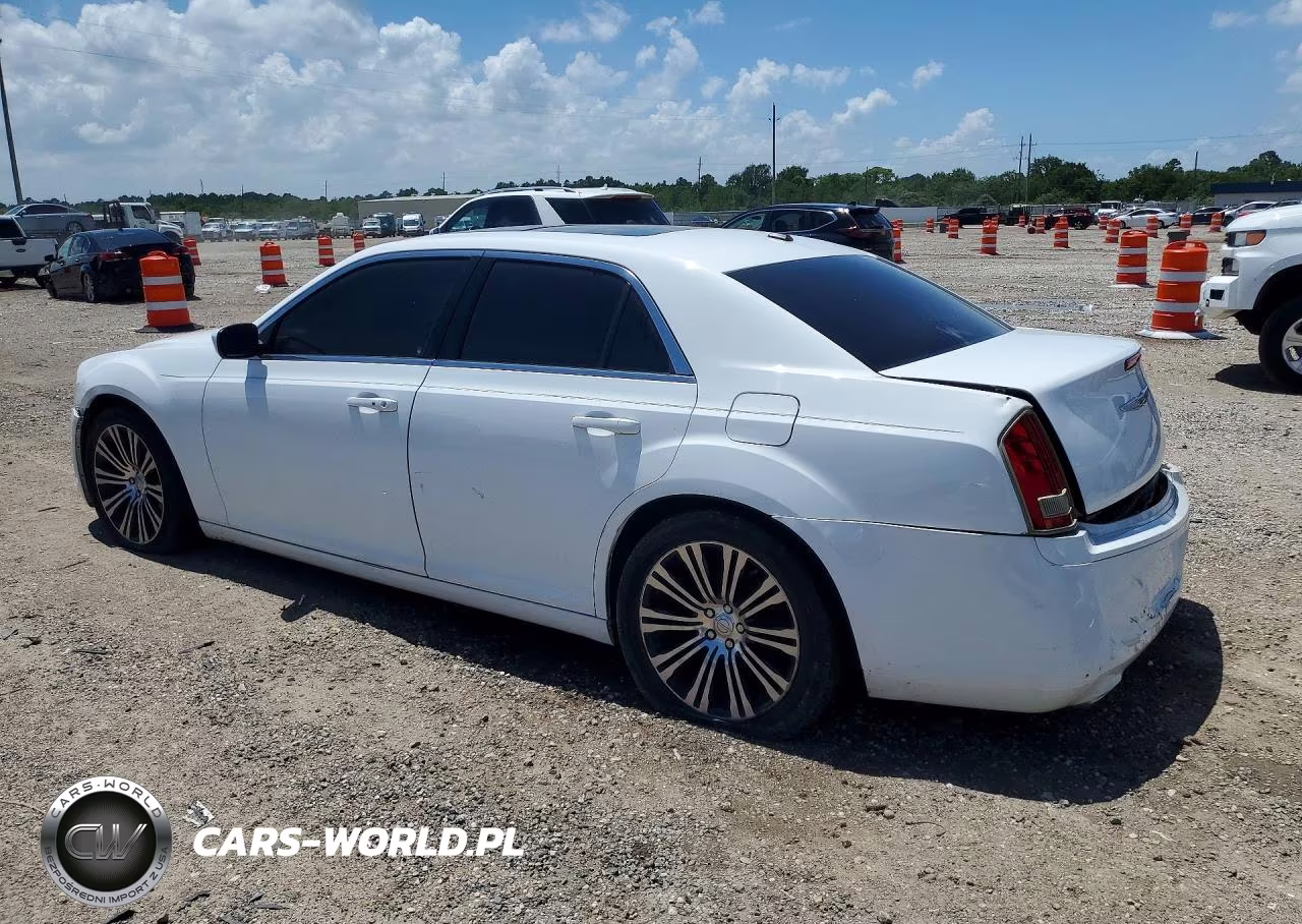 2013 Chrysler 300 S VIN:2C3CCABG9DH732685 - 2