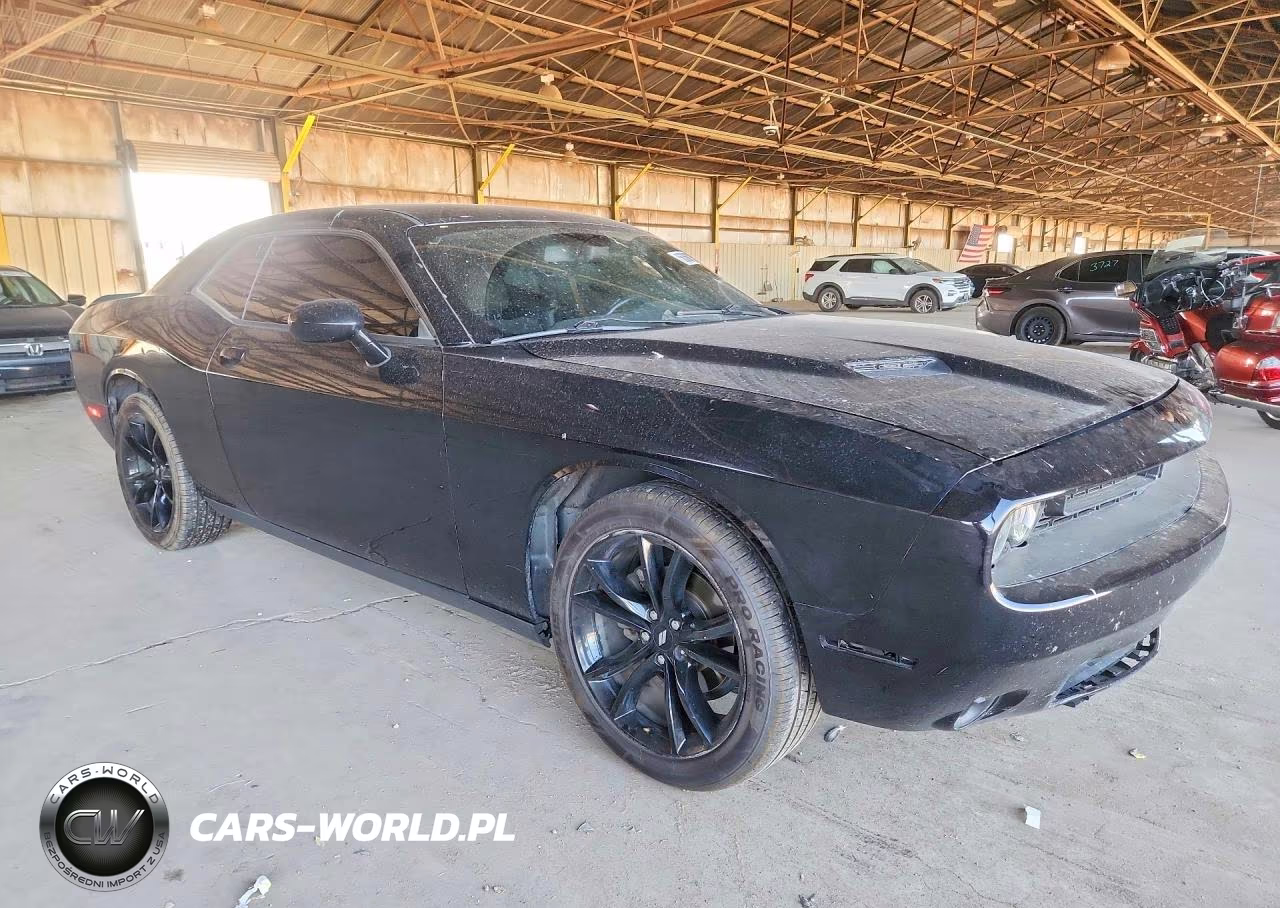 2017 Dodge Challenger Sxt VIN:2C3CDZAGXHH651486 - 4