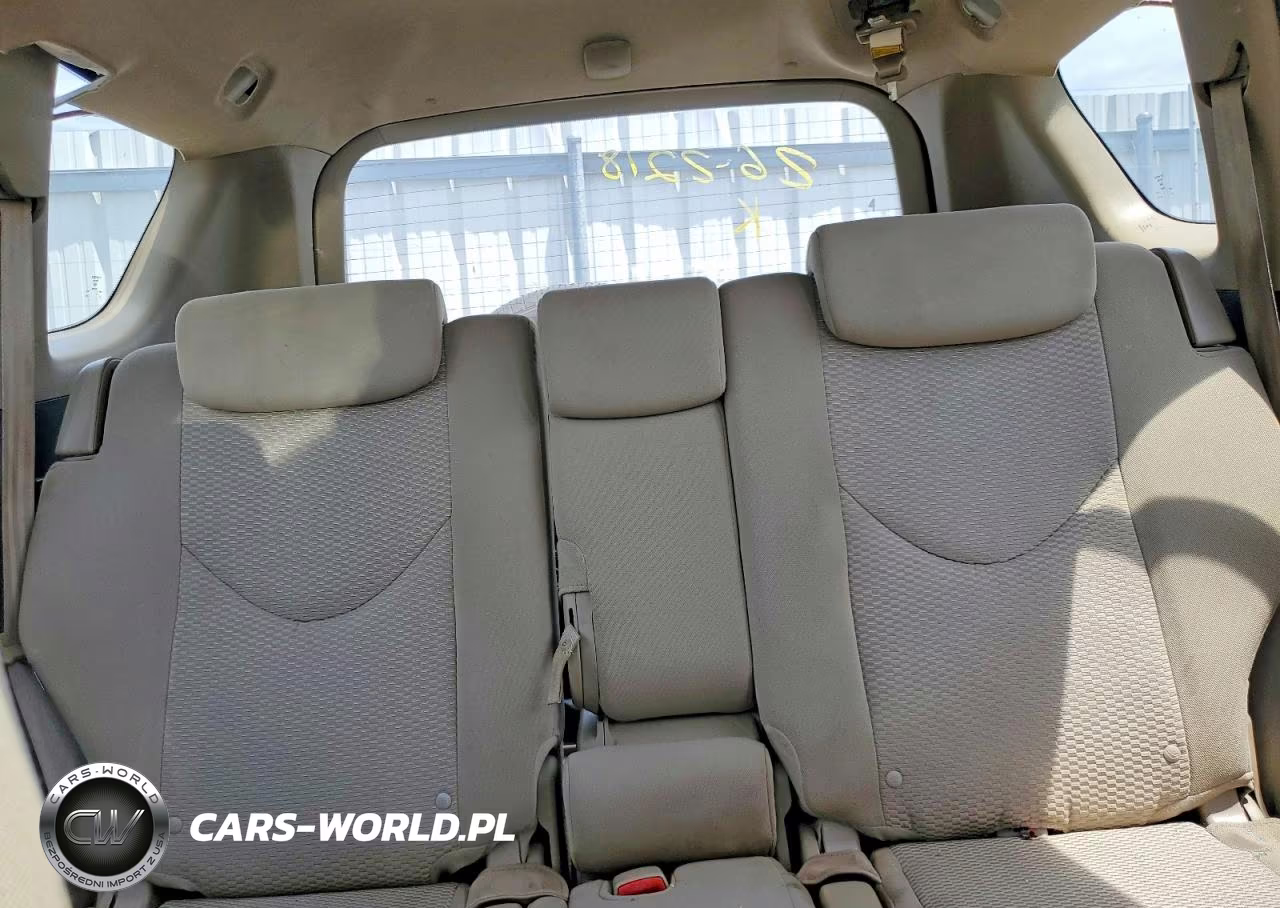 2011 Toyota Rav4 VIN:2T3ZF4DV5BW080543 - 10