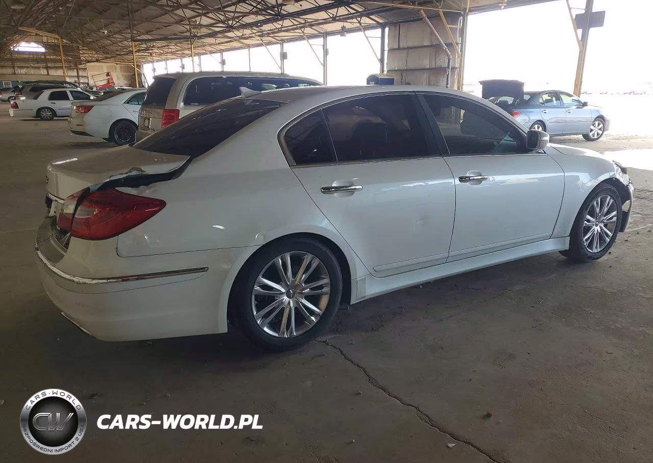 2012 Hyundai Genesis 3.8L VIN:KMHGC4DD1CU196761 - 3