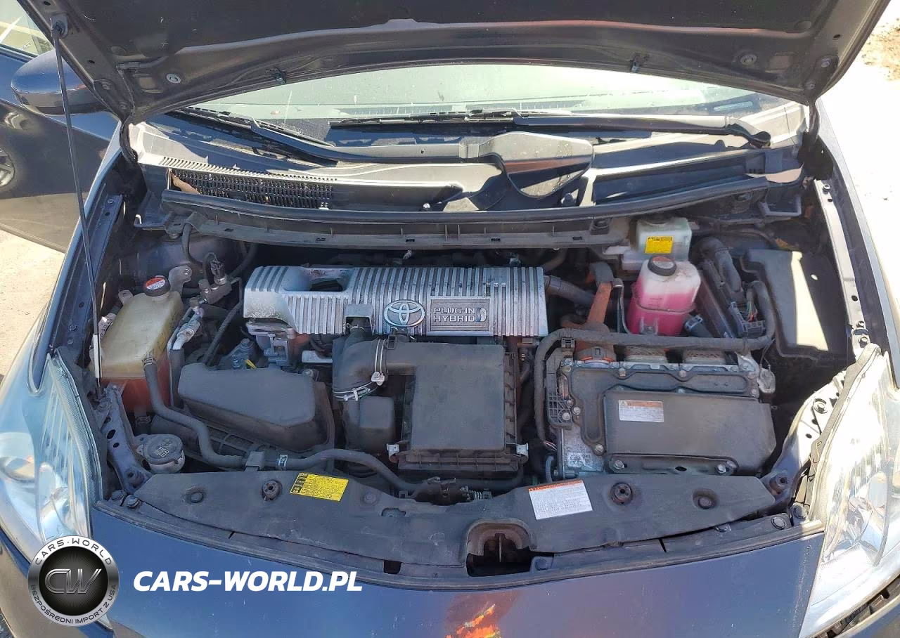 2015 Toyota Prius Plug-In Hybrid Base VIN:JTDKN3DP9F3074172 - 11