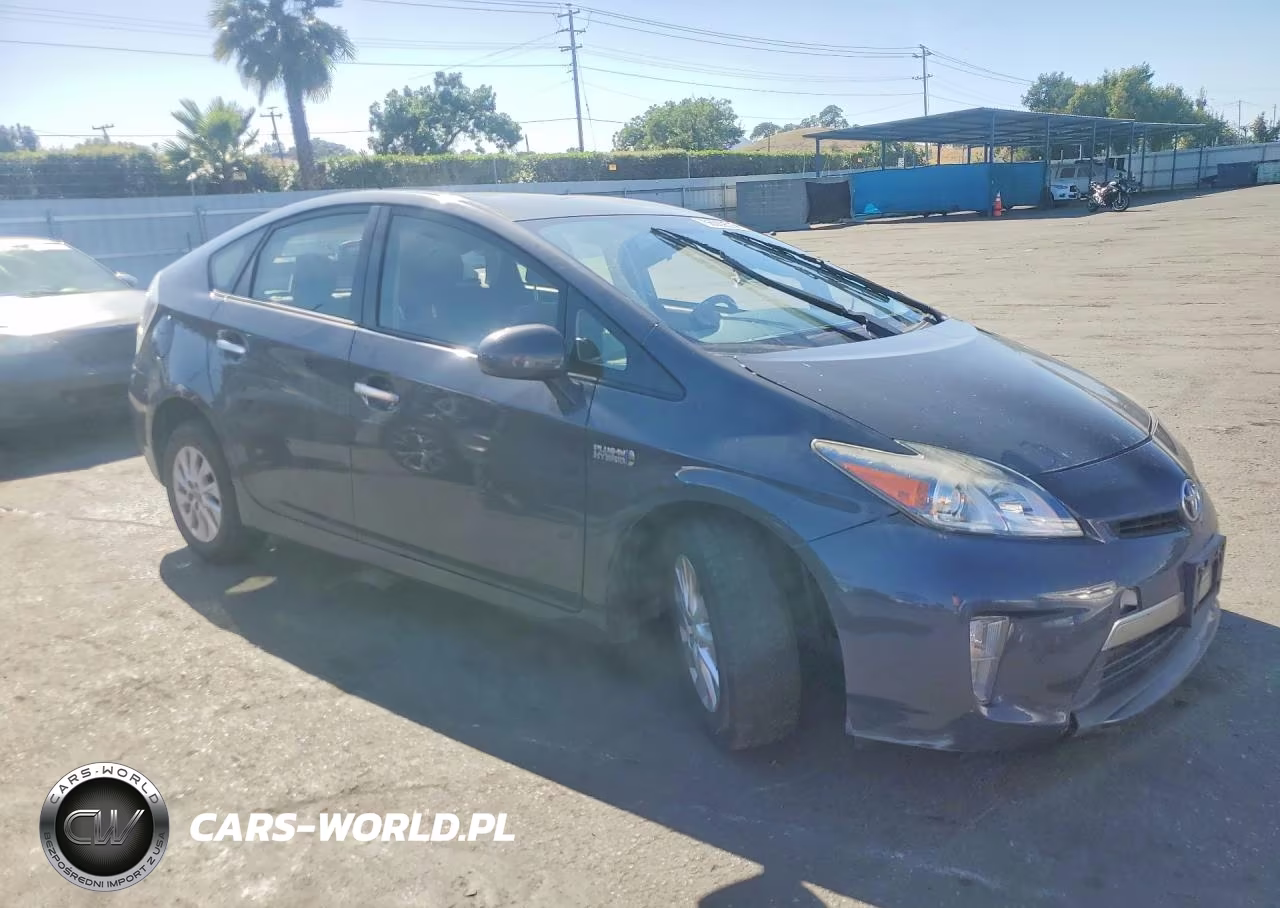 2015 Toyota Prius Plug-In Hybrid Base VIN:JTDKN3DP9F3074172 - 4