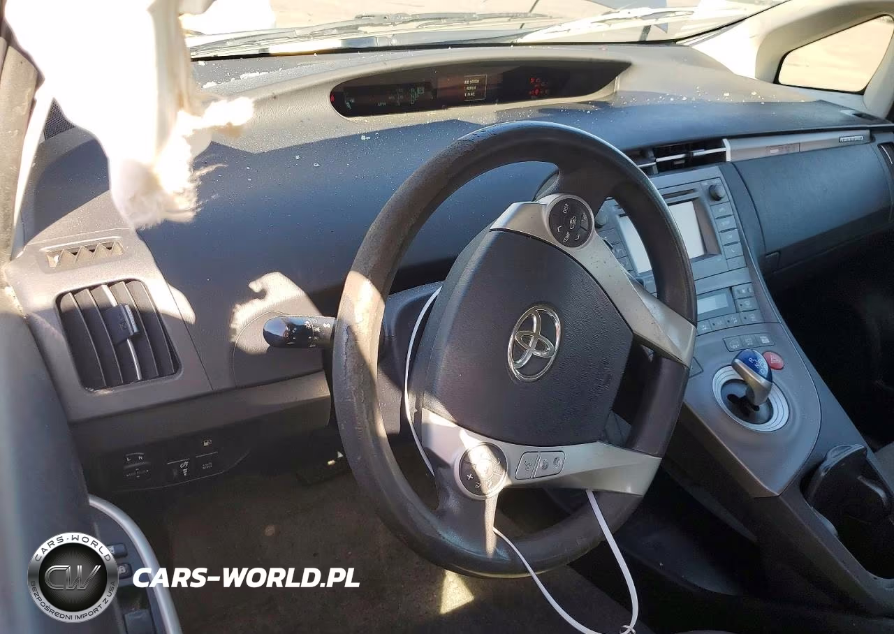 2015 Toyota Prius Plug-In Hybrid Base VIN:JTDKN3DP9F3074172 - 8