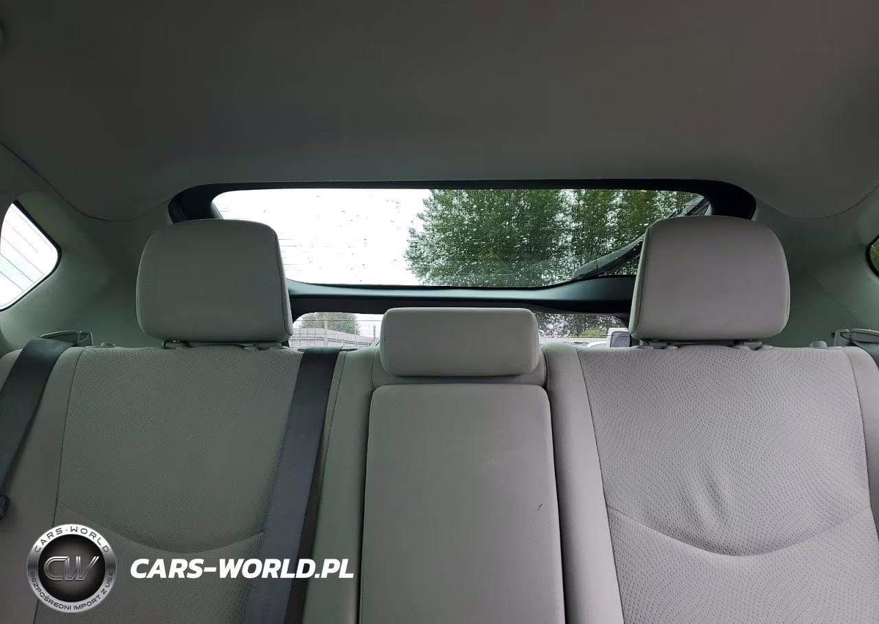 2013 Toyota Prius Two VIN:JTDKN3DU0D5600681 - 10
