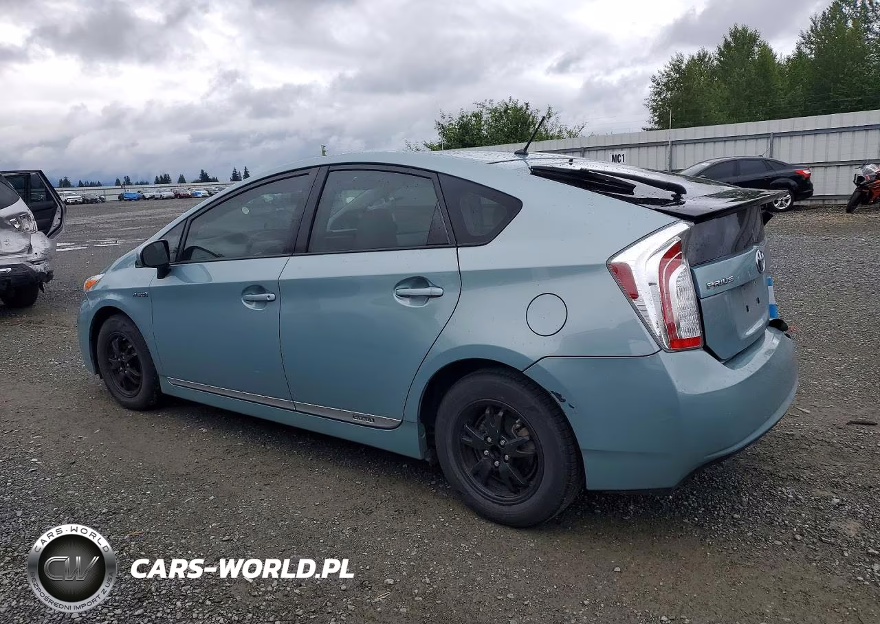 2013 Toyota Prius Two VIN:JTDKN3DU0D5600681 - 2