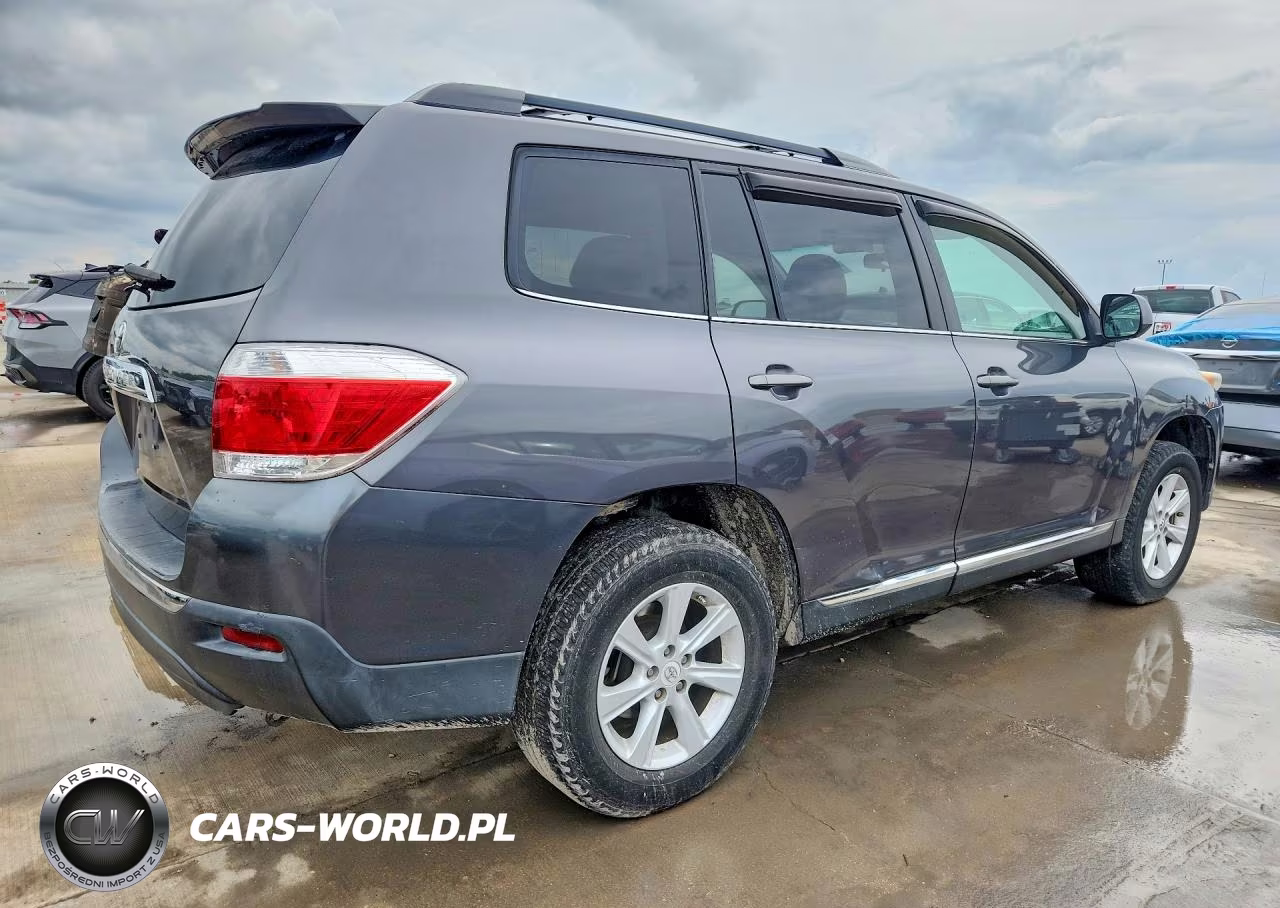 2011 Toyota Highlander Base VIN:5TDZA3EHXBS009468 - 3