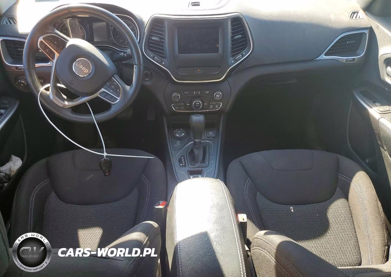 2019 Jeep Cherokee Latitude VIN:1C4PJMCB1KD432513 - 8