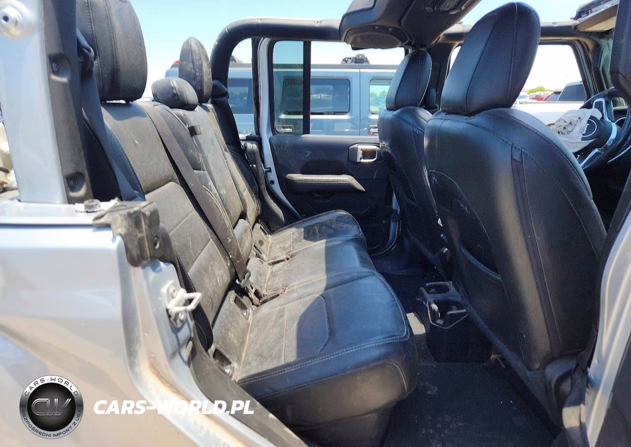 2022 Jeep Gladiator Overland VIN:1C6JJTFM1NL146904 - 10