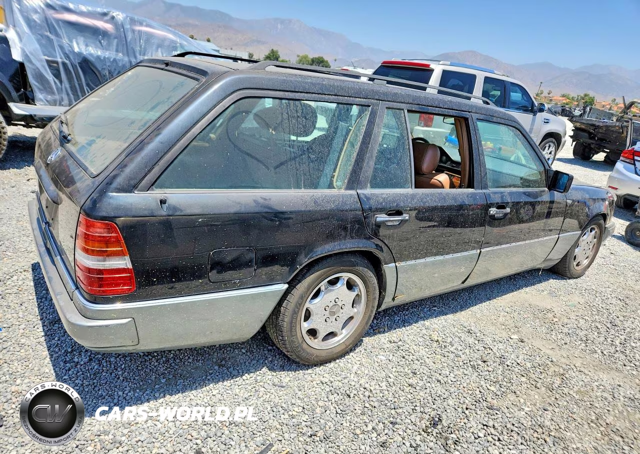 1995 Mercedes-Benz E 320 VIN:WDBEA92E5SF336113 - 3