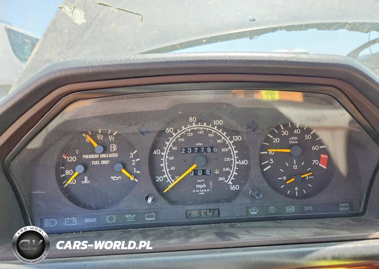 1995 Mercedes-Benz E 320 VIN:WDBEA92E5SF336113 - 9