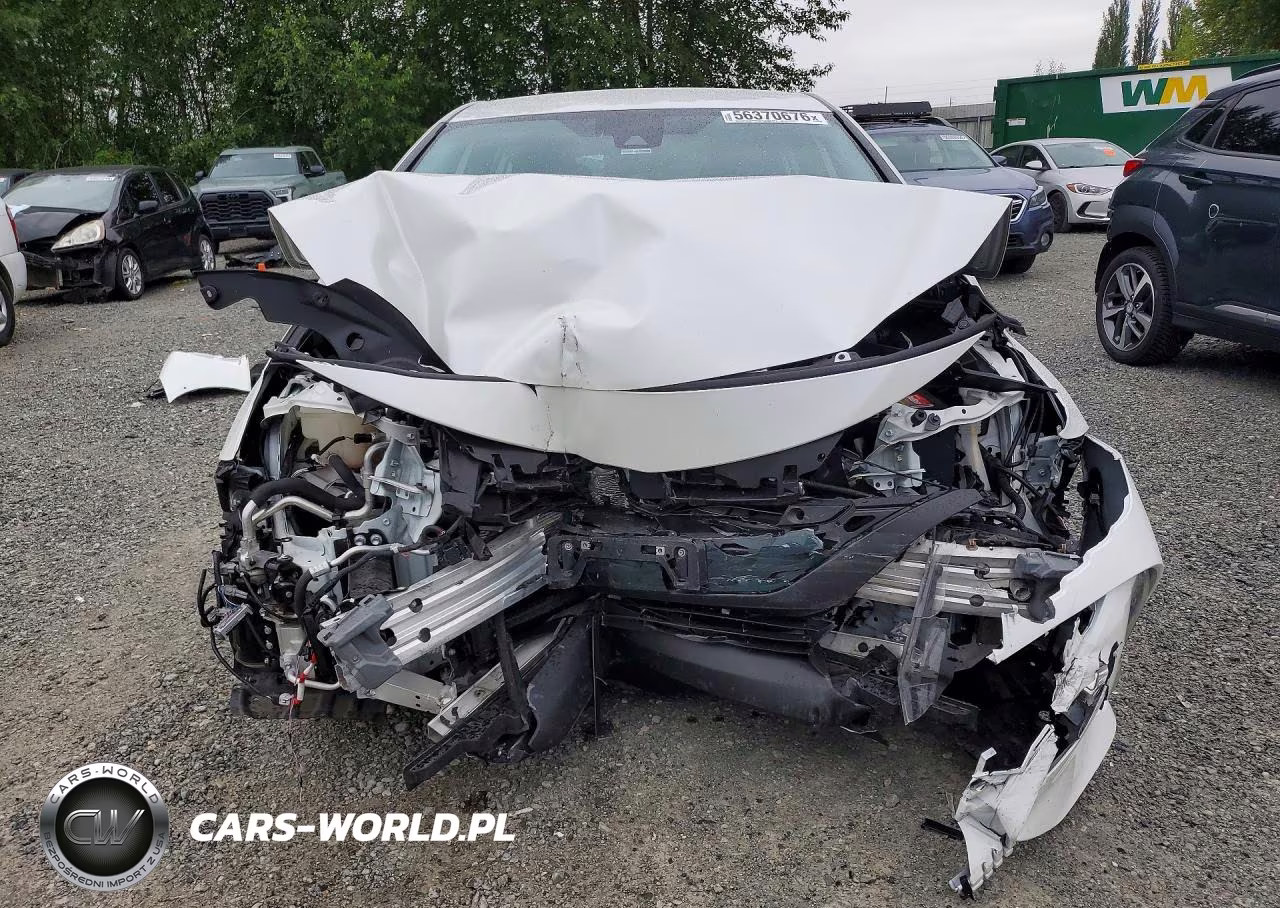 2020 Toyota Prius Prime Limited VIN:JTDKARFP6L3149952 - 5