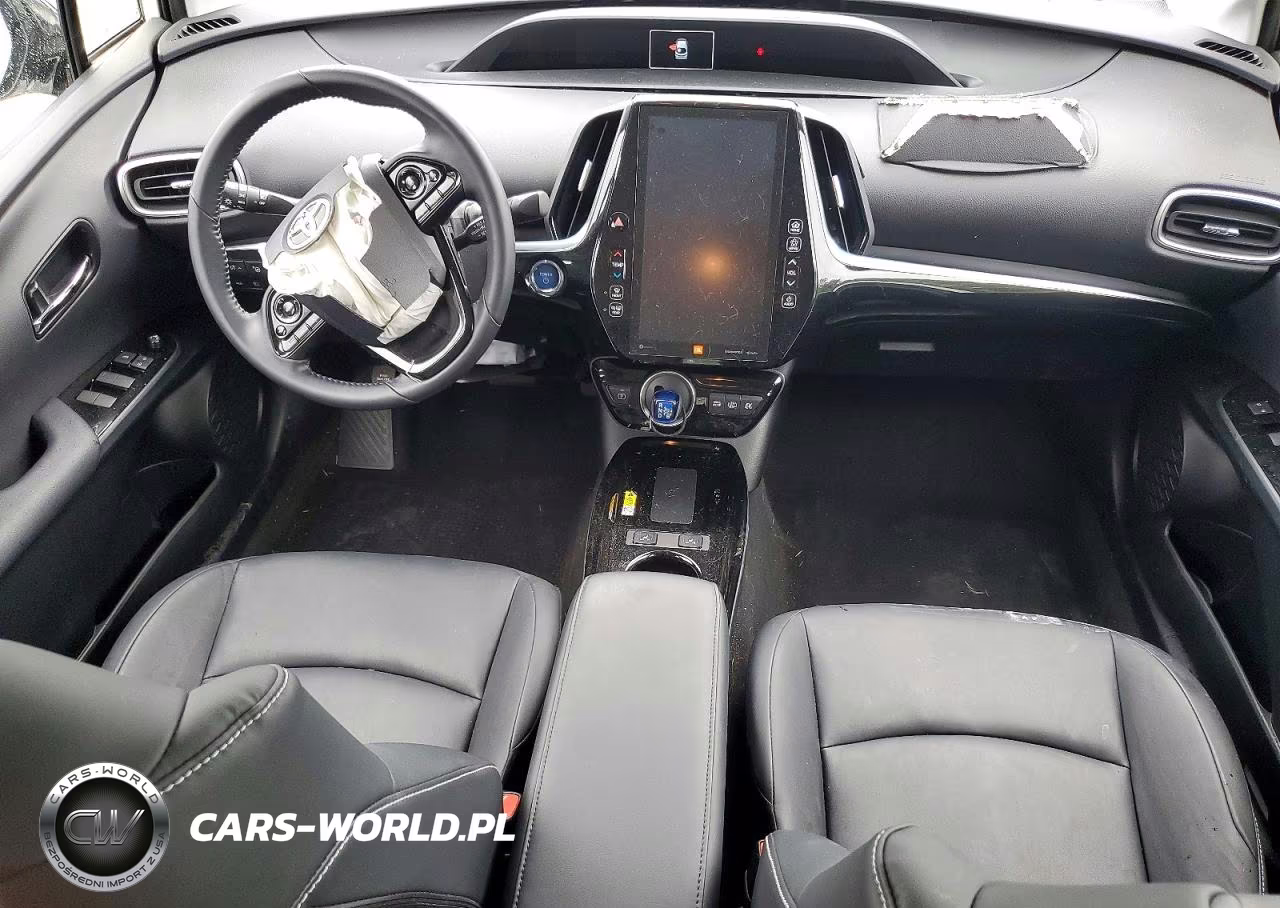2020 Toyota Prius Prime Limited VIN:JTDKARFP6L3149952 - 8