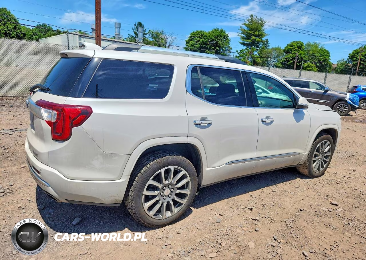2021 GMC Acadia Denali VIN:1GKKNXLS4MZ137920 - 3